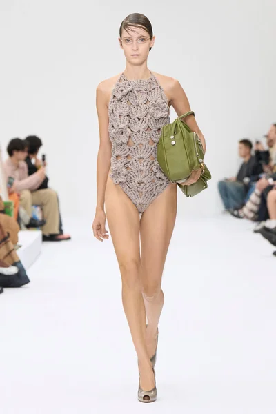 Look 31